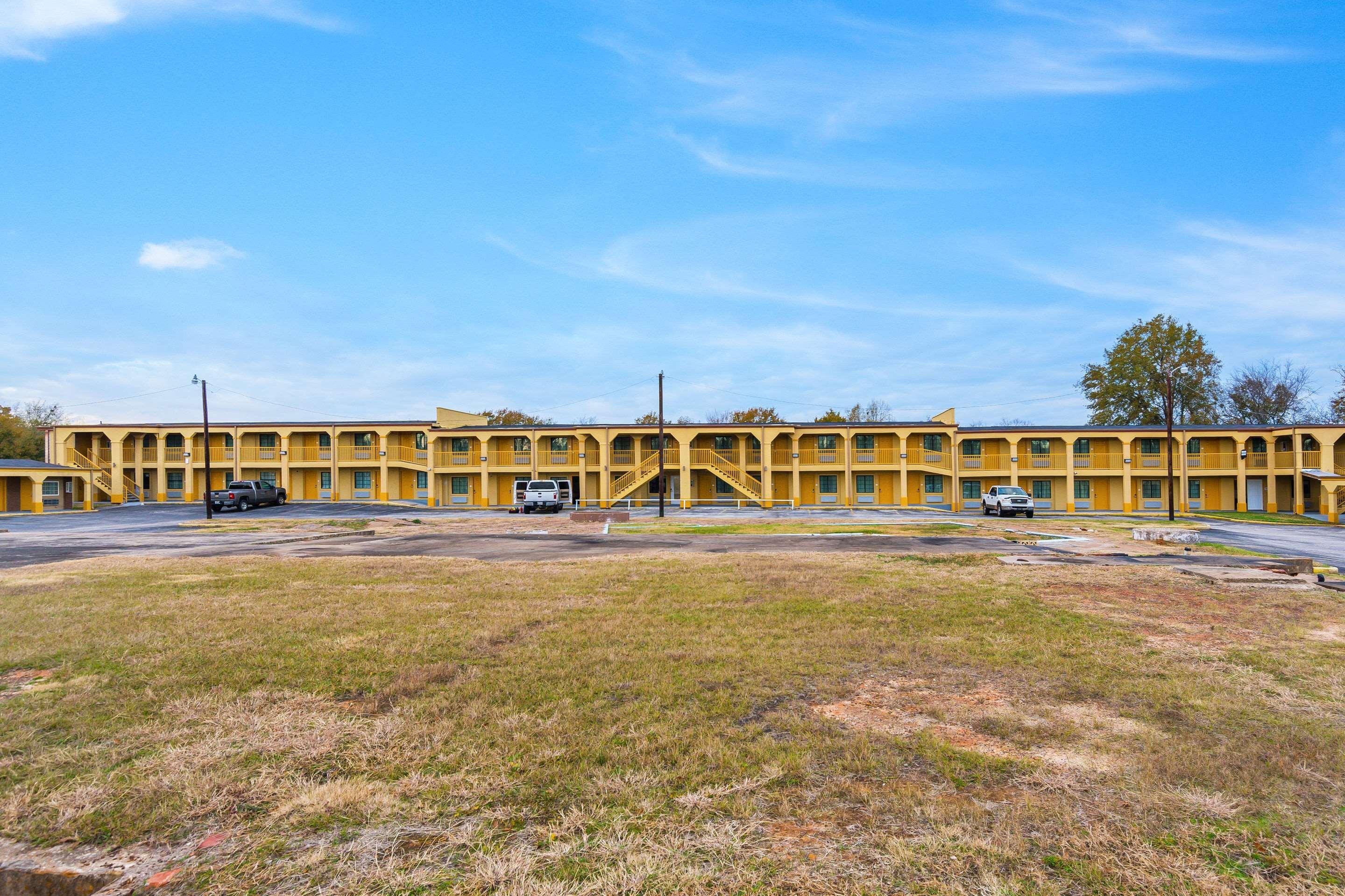 Hotel Super 8 By Wyndham Palestine Tx Exterior foto